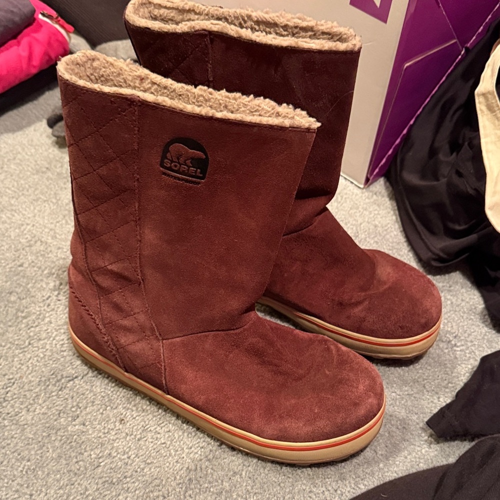 Sorel Women's Glacy Winter Boots Redwood Size 8